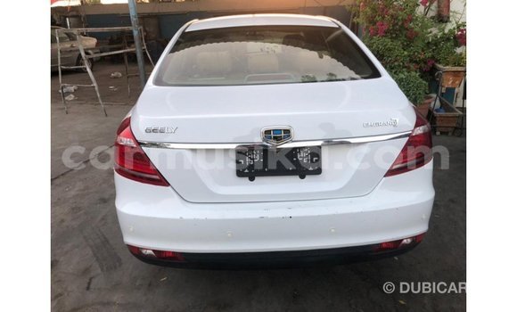 Acheter Import Voiture Geely Emgrand 7 Blanc à Import - Dubai, Harare Acheter Import Voiture Geely Emgrand 7 Blanc à Import - Dubai, Harare