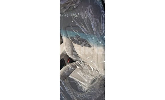 Acheter Import Voiture Geely Emgrand 7 Blanc à Import - Dubai, Harare Acheter Import Voiture Geely Emgrand 7 Blanc à Import - Dubai, Harare