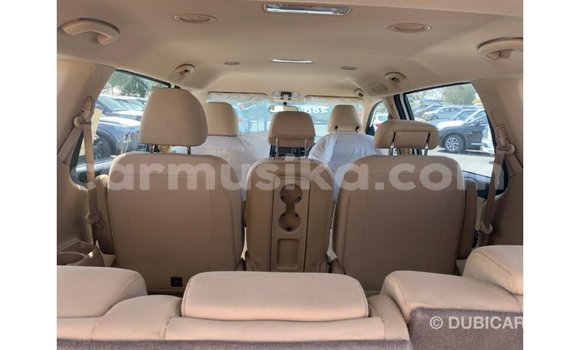 Acheter Import Voiture Kia Carnival Blanc à Import - Dubai, Harare Acheter Import Voiture Kia Carnival Blanc à Import - Dubai, Harare