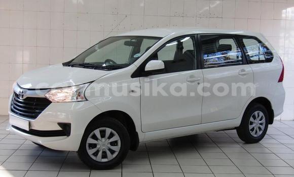 Buy Used Toyota Avanza White Car in Beitbridge in Matabeleland South Buy Used Toyota Avanza White Car in Beitbridge in Matabeleland South