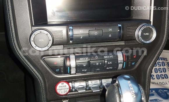 Acheter Import Voiture Ford Mustang Rouge à Import - Dubai, Harare Acheter Import Voiture Ford Mustang Rouge à Import - Dubai, Harare