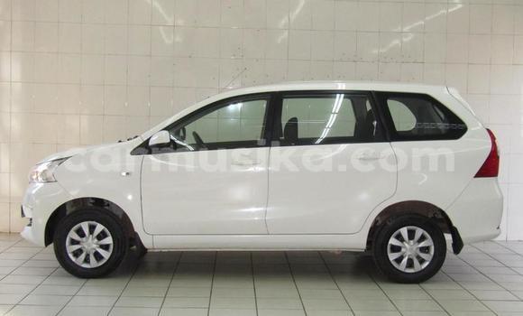 Buy Used Toyota Avanza White Car in Beitbridge in Matabeleland South Buy Used Toyota Avanza White Car in Beitbridge in Matabeleland South
