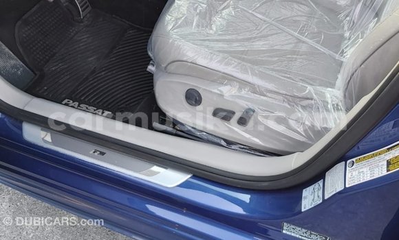 Acheter Import Voiture Volkswagen Passat Bleu à Import - Dubai, Harare Acheter Import Voiture Volkswagen Passat Bleu à Import - Dubai, Harare