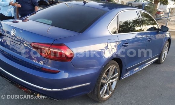 Acheter Import Voiture Volkswagen Passat Bleu à Import - Dubai, Harare Acheter Import Voiture Volkswagen Passat Bleu à Import - Dubai, Harare