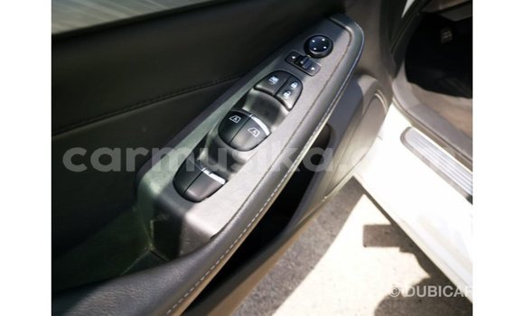 Acheter Import Voiture Nissan Maxima Blanc à Import - Dubai, Harare Acheter Import Voiture Nissan Maxima Blanc à Import - Dubai, Harare