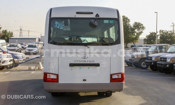 Tenga Imported Toyota Coaster Chena Mota in Import - Dubai in Harare Tenga Imported Toyota Coaster Chena Mota in Import - Dubai in Harare
