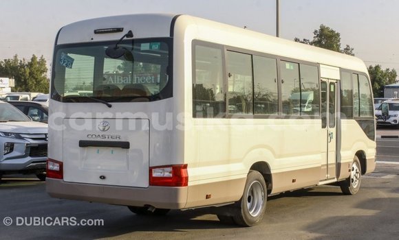 Tenga Imported Toyota Coaster Chena Mota in Import - Dubai in Harare Tenga Imported Toyota Coaster Chena Mota in Import - Dubai in Harare