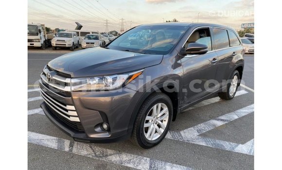 Tenga Imported Toyota Highlander Zvimwe Mota in Import - Dubai in Harare Tenga Imported Toyota Highlander Zvimwe Mota in Import - Dubai in Harare