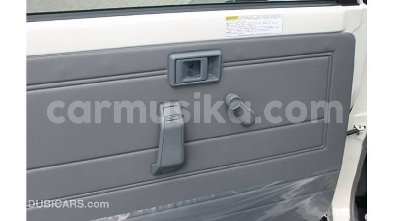 Big with watermark toyota land cruiser harare import dubai 13228