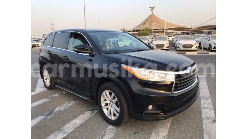 Big with watermark toyota highlander harare import dubai 13240