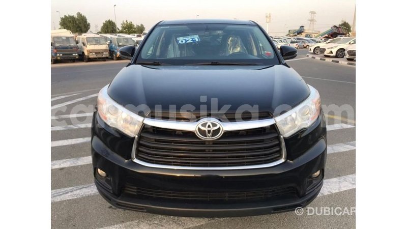 Big with watermark toyota highlander harare import dubai 13240