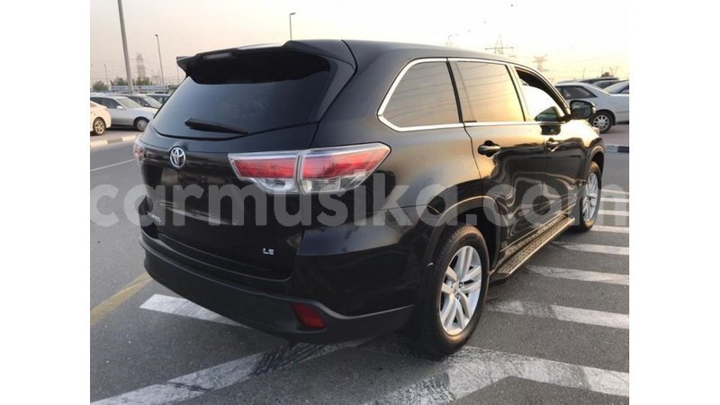 Big with watermark toyota highlander harare import dubai 13240