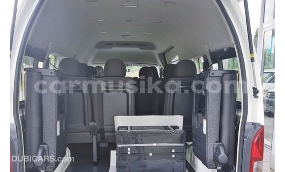 Buy Import Toyota Hiace White Car in Import - Dubai in Harare Buy Import Toyota Hiace White Car in Import - Dubai in Harare