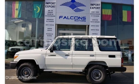 Buy Import Toyota Land Cruiser White Car in Import - Dubai in Harare Buy Import Toyota Land Cruiser White Car in Import - Dubai in Harare