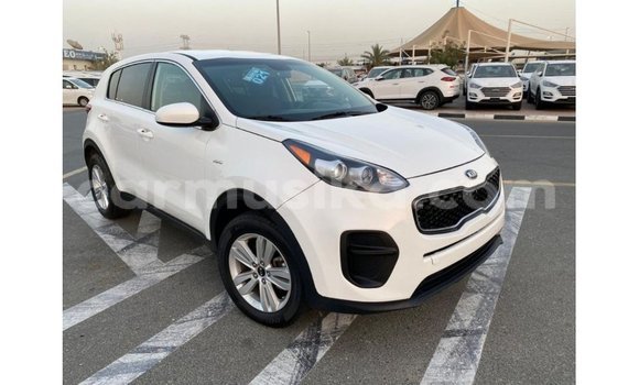 Tenga Imported Kia Sportage Chena Mota in Import - Dubai in Harare Tenga Imported Kia Sportage Chena Mota in Import - Dubai in Harare