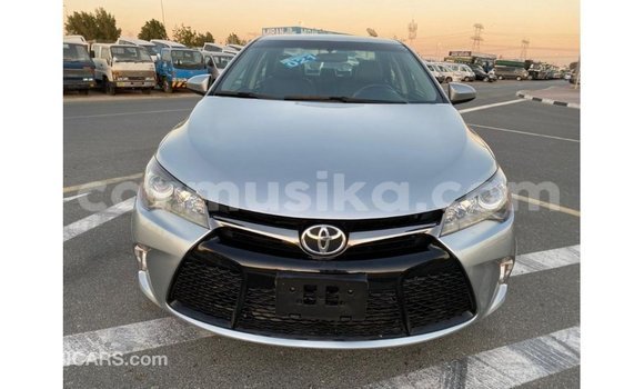 Tenga Imported Toyota Camry Zvimwe Mota in Import - Dubai in Harare Tenga Imported Toyota Camry Zvimwe Mota in Import - Dubai in Harare