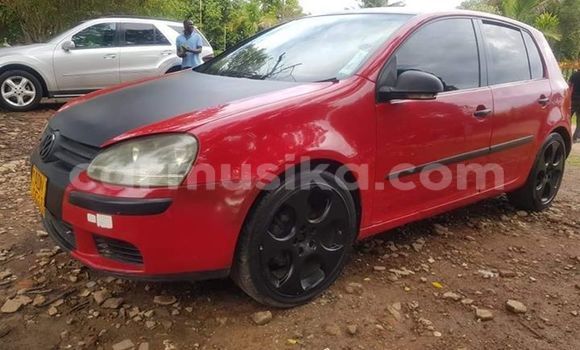 Tenga Tsaru Volkswagen Golf Tsvuku Mota in Harare in Harare Tenga Tsaru Volkswagen Golf Tsvuku Mota in Harare in Harare