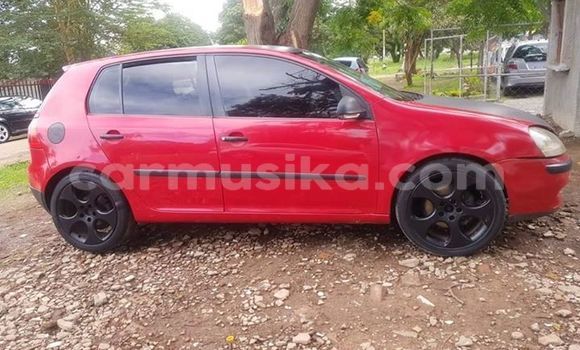 Tenga Tsaru Volkswagen Golf Tsvuku Mota in Harare in Harare Tenga Tsaru Volkswagen Golf Tsvuku Mota in Harare in Harare