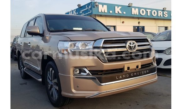 Tenga Imported Toyota Land Cruiser Zvimwe Mota in Import - Dubai in Harare Tenga Imported Toyota Land Cruiser Zvimwe Mota in Import - Dubai in Harare