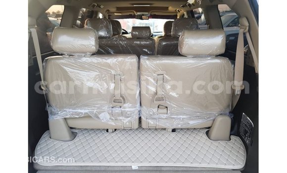 Tenga Imported Toyota Land Cruiser Zvimwe Mota in Import - Dubai in Harare Tenga Imported Toyota Land Cruiser Zvimwe Mota in Import - Dubai in Harare