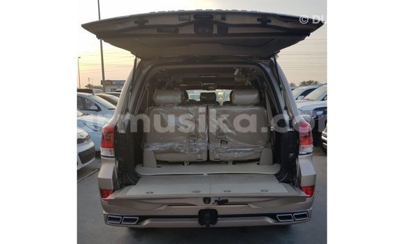 Tenga Imported Toyota Land Cruiser Zvimwe Mota in Import - Dubai in Harare Tenga Imported Toyota Land Cruiser Zvimwe Mota in Import - Dubai in Harare