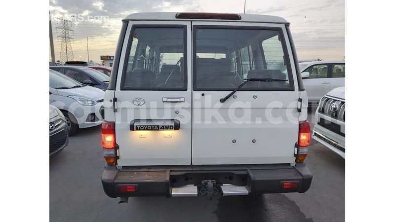 Big with watermark toyota land cruiser harare import dubai 13335