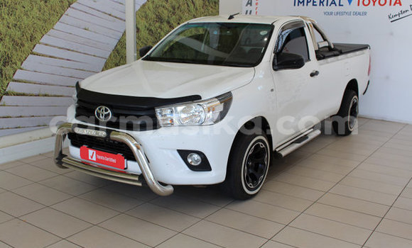 Nunua Ilio tumika Toyota Hilux Nyeupe Gari ndani ya Beitbridge nchini Matabeleland Kusini Nunua Ilio tumika Toyota Hilux Nyeupe Gari ndani ya Beitbridge nchini Matabeleland Kusini