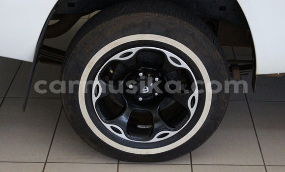 Nunua Ilio tumika Toyota Hilux Nyeupe Gari ndani ya Beitbridge nchini Matabeleland Kusini Nunua Ilio tumika Toyota Hilux Nyeupe Gari ndani ya Beitbridge nchini Matabeleland Kusini