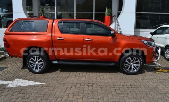 Acheter Occasion Voiture Toyota Hilux Blanc à Beitbridge, Matabeleland South Acheter Occasion Voiture Toyota Hilux Blanc à Beitbridge, Matabeleland South