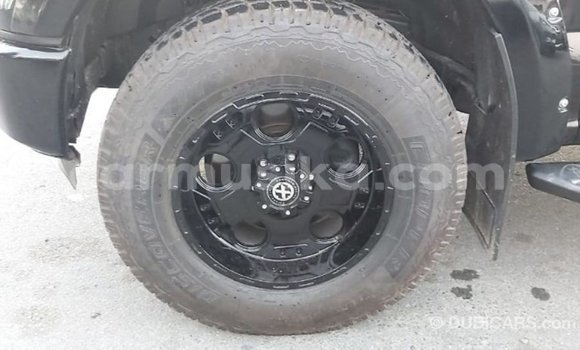 Acheter Import Voiture Ford V8 Noir à Import - Dubai, Harare Acheter Import Voiture Ford V8 Noir à Import - Dubai, Harare