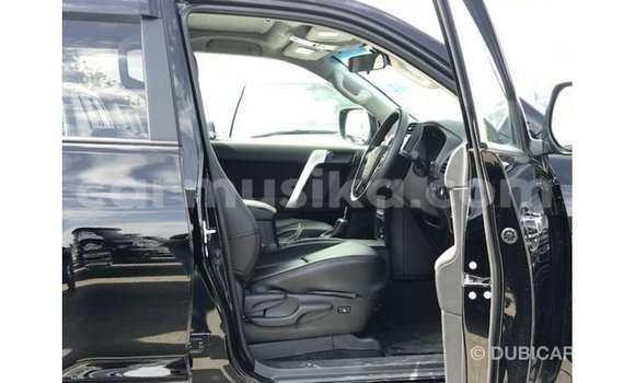 Nunua Imported Toyota Prado Nyeusi Gari ndani ya Import - Dubai nchini Harare Nunua Imported Toyota Prado Nyeusi Gari ndani ya Import - Dubai nchini Harare