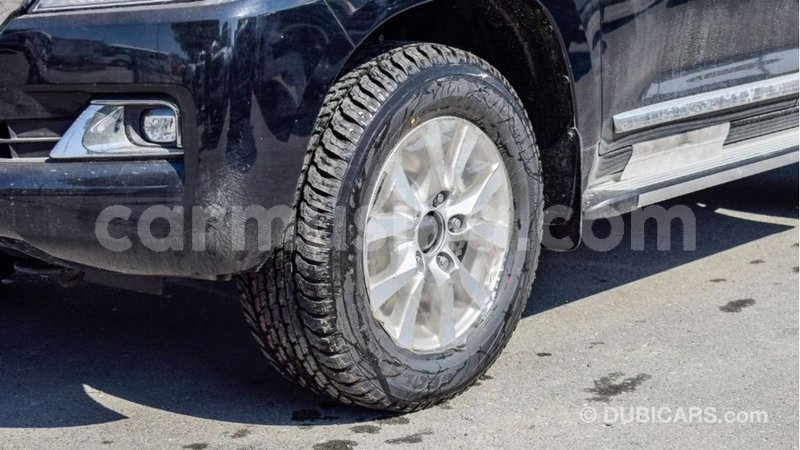 Big with watermark toyota land cruiser harare import dubai 13356