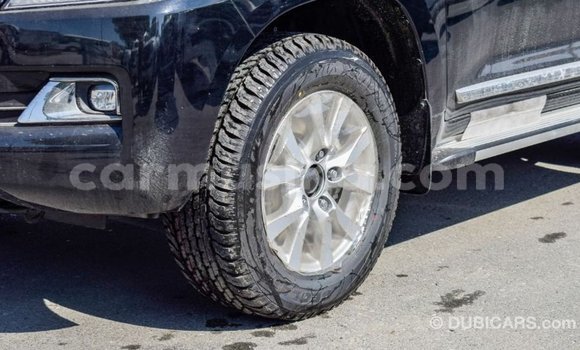 Acheter Import Voiture Toyota Land Cruiser Noir à Import - Dubai, Harare Acheter Import Voiture Toyota Land Cruiser Noir à Import - Dubai, Harare