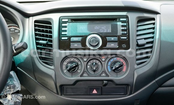 Buy Import Mitsubishi L200 White Car in Import - Dubai in Harare Buy Import Mitsubishi L200 White Car in Import - Dubai in Harare