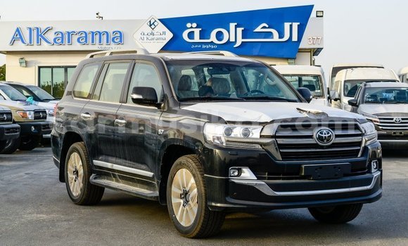 Tenga Imported Toyota Land Cruiser Nhema Mota in Import - Dubai in Harare Tenga Imported Toyota Land Cruiser Nhema Mota in Import - Dubai in Harare