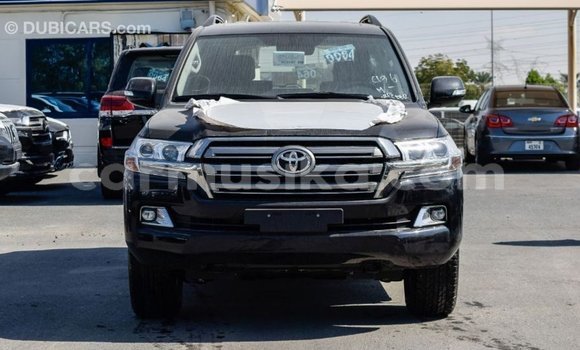 Acheter Import Voiture Toyota Land Cruiser Noir à Import - Dubai, Harare Acheter Import Voiture Toyota Land Cruiser Noir à Import - Dubai, Harare
