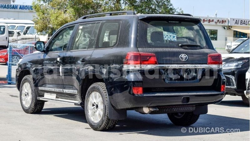 Big with watermark toyota land cruiser harare import dubai 13365