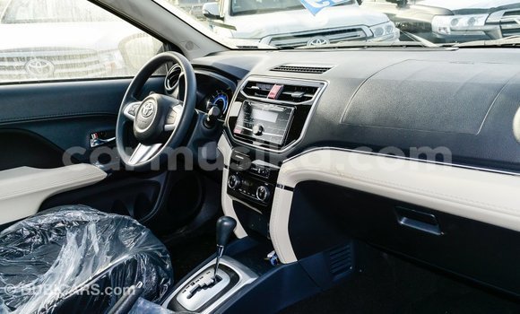 Tenga Imported Toyota Rush Bhurawuni Mota in Import - Dubai in Harare Tenga Imported Toyota Rush Bhurawuni Mota in Import - Dubai in Harare