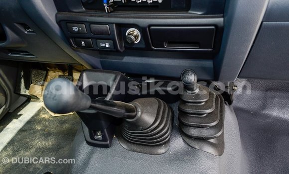Buy Import Toyota Land Cruiser White Car in Import - Dubai in Harare Buy Import Toyota Land Cruiser White Car in Import - Dubai in Harare