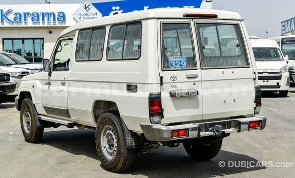 Buy Import Toyota Land Cruiser White Car in Import - Dubai in Harare Buy Import Toyota Land Cruiser White Car in Import - Dubai in Harare