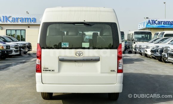 Tenga Imported Toyota Hiace Chena Mota in Import - Dubai in Harare Tenga Imported Toyota Hiace Chena Mota in Import - Dubai in Harare