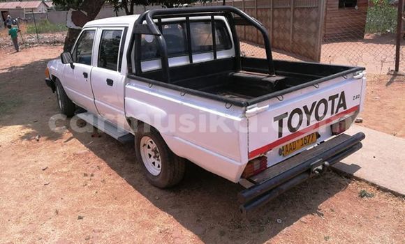 Acheter Occasion Voiture Toyota Hilux Blanc à Harare, Harare Acheter Occasion Voiture Toyota Hilux Blanc à Harare, Harare