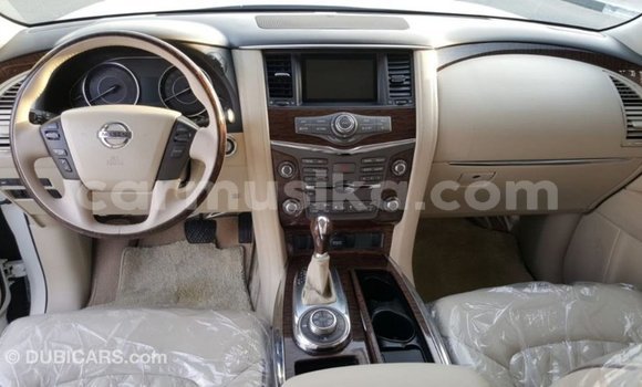 Tenga Imported Nissan Patrol Chena Mota in Import - Dubai in Harare Tenga Imported Nissan Patrol Chena Mota in Import - Dubai in Harare