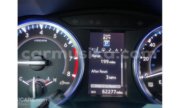 Tenga Imported Toyota Highlander Nhema Mota in Import - Dubai in Harare Tenga Imported Toyota Highlander Nhema Mota in Import - Dubai in Harare