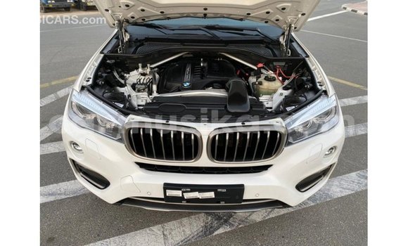 Tenga Imported BMW X6 Chena Mota in Import - Dubai in Harare Tenga Imported BMW X6 Chena Mota in Import - Dubai in Harare