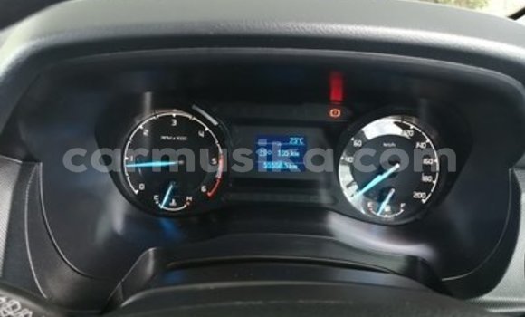 Acheter Occasion Voiture Ford Everest Blanc à Beitbridge, Matabeleland South Acheter Occasion Voiture Ford Everest Blanc à Beitbridge, Matabeleland South