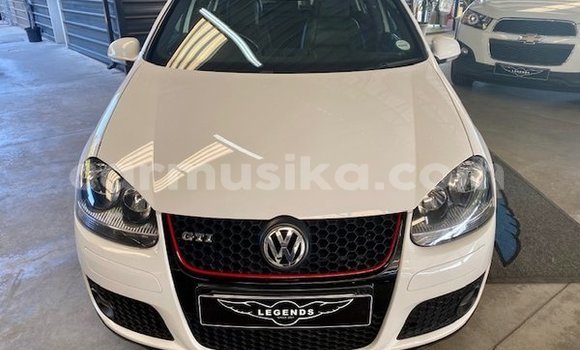 Buy Used Volkswagen Golf White Car in Beitbridge in Matabeleland South Buy Used Volkswagen Golf White Car in Beitbridge in Matabeleland South