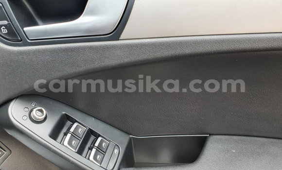 Buy Used Audi A4 Silver Car in Beitbridge in Matabeleland South Buy Used Audi A4 Silver Car in Beitbridge in Matabeleland South