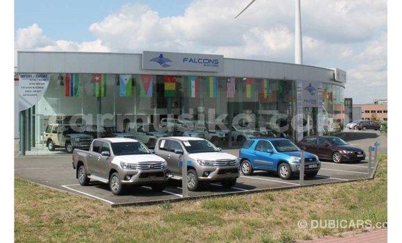 Acheter Import Voiture Toyota Prado Noir à Import - Dubai, Harare Acheter Import Voiture Toyota Prado Noir à Import - Dubai, Harare