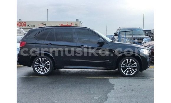 Nunua Imported BMW X5 Nyeusi Gari ndani ya Import - Dubai nchini Harare Nunua Imported BMW X5 Nyeusi Gari ndani ya Import - Dubai nchini Harare